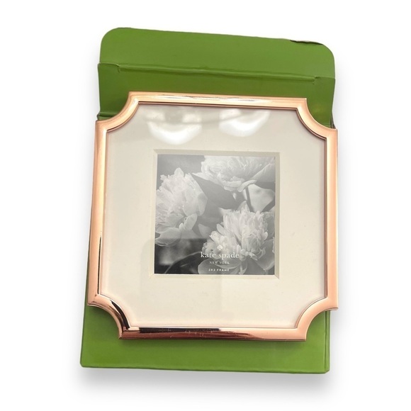 New Kate spade Sullivan Street 3 X 3 rose Gold Frame​​​ - Picture 2 of 2